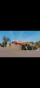 Sobrado com 3 Quartos à venda, 215m² no Jardim Vila Rica, Cambé