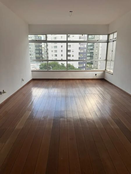 Apartamento com 4 quartos — Santo Agostinho, Belo Horizonte