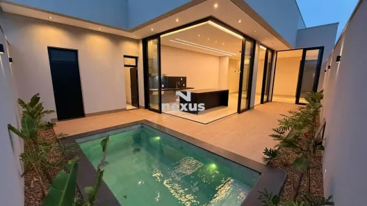 Casa de Condomínio com 3 Quartos à venda, 180m² no Novo Mundo, Uberlândia