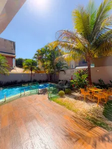 Casa com 4 Quartos à venda, 330m² no Jardins Madri, Goiânia