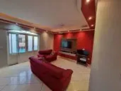 Casa com 3 Quartos à venda, 200m² no Jardim Sul, São José dos Campos