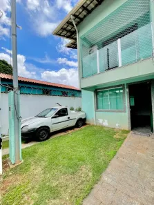 Casa com 3 Quartos à venda, 180m² no Santa Terezinha, Belo Horizonte