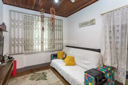 Casa com 4 Quartos para alugar, 200m² no Centro Histórico, Porto Alegre