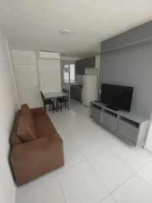 Apartamento com 3 Quartos para alugar, 70m² no Recanto das Palmeiras, Teresina
