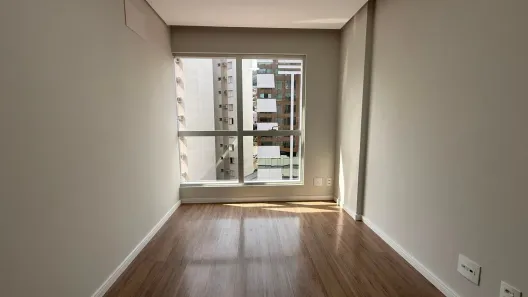 Sala Comercial para alugar, 34m² no Centro, Florianópolis
