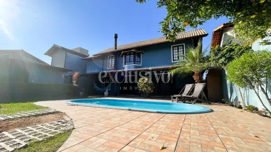 Casa com 3 Quartos à venda, 226m² no Rio Tavares, Florianópolis