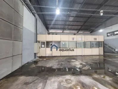 Galpão/Depósito/Armazém para alugar, 1000m² no Chácaras Reunidas, São José dos Campos