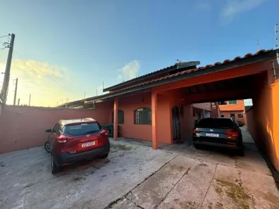 Casa com 5 Quartos à venda, 323m² no Estância Balneária Maria Helena Novaes, Peruíbe