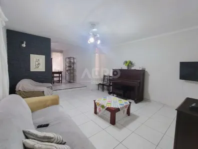 Casa com 3 Quartos à venda, 211m² no Vila Samaritana, Bauru
