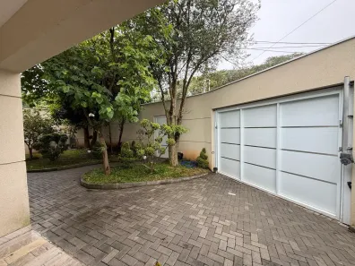 Casa com 3 Quartos para alugar, 300m² no Interlagos, São Paulo
