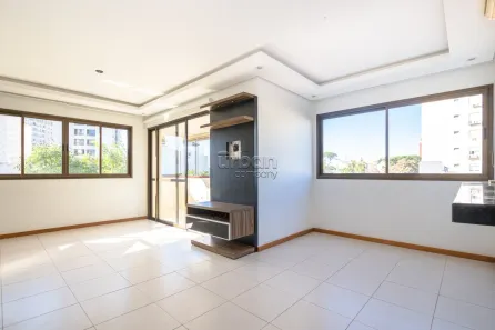 Apartamento com 2 Quartos à venda, 94m² no Passo da Areia, Porto Alegre