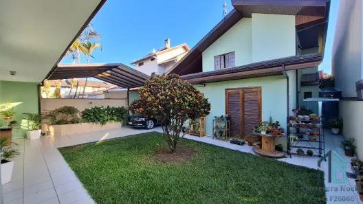 Casa com 4 Quartos à venda, 275m² no Atuba, Curitiba
