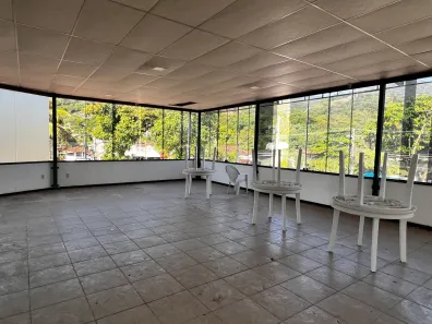 Ponto Comercial com 2 Quartos para alugar, 200m² no Campo Grande, Rio de Janeiro