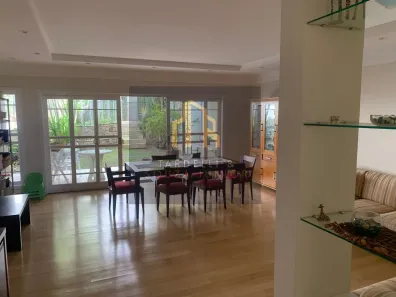 Sobrado com 4 Quartos à venda, 490m² no Vila Oliveira, Mogi das Cruzes