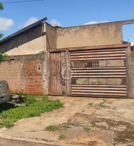 Casa com 3 Quartos à venda, 153m² no Monte Castelo, Campo Grande