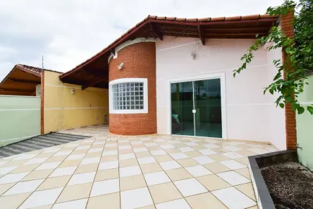 Casa com 3 Quartos à venda, 140m² no Bal Stella Maris, Peruíbe