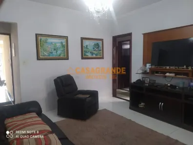 Casa com 3 Quartos à venda, 150m² no Vila Tatetuba, São José dos Campos