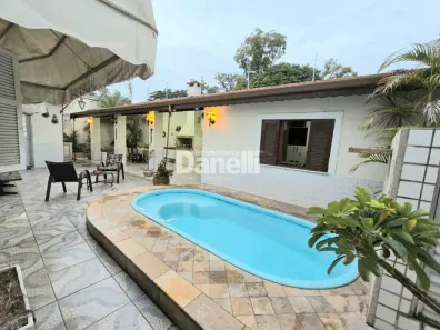 Casa com 4 Quartos à venda, 190m² no Vila Santa Isabel, Taubaté