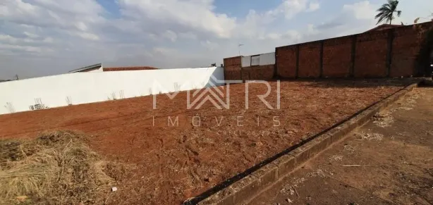 Lote/Terreno à venda, 300m² no Jardim Santa Júlia (Vila Xavier), Araraquara