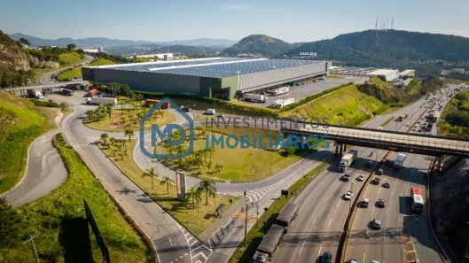 Galpão/Depósito/Armazém com 1 Quarto para alugar, 2223m² no Distrito Industrial Jardim Piemont Sul, Betim