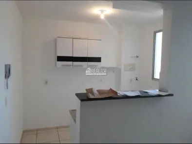 Apartamento com 2 Quartos à venda, 48m² no Fabrício, Uberaba