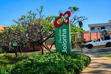Lote/Terreno à venda, 300m² no Jardins Bolonha, Senador Canedo