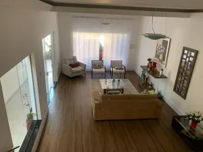 Sobrado com 3 Quartos à venda, 200m² no Jardim Terras do Sul, São José dos Campos