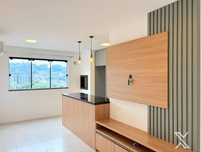 Apartamento com 2 Quartos para alugar, 54m² no Água Verde, Blumenau