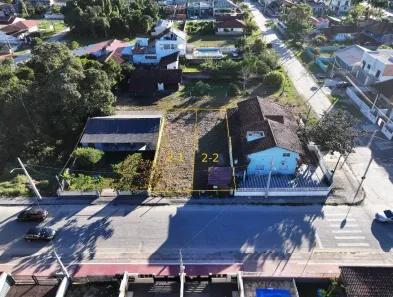 Lote/Terreno à venda, 168m² no Centro, Itapoá