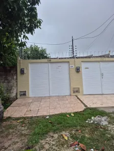 Casa com 2 Quartos à venda, 90m² no Jangurussu, Fortaleza