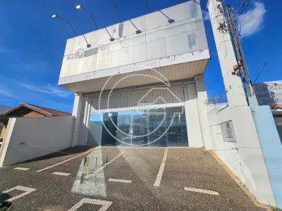 Imóvel Comercial para alugar, 830m² no Centro, Marília
