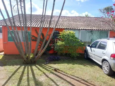 Fazenda/Sítio com 3 Quartos à venda, 218m² no Estância dos Pinheirais, Suzano