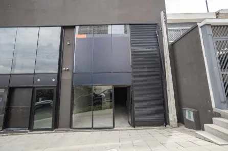 Ponto Comercial para alugar, 302m² no Vila Romana, São Paulo