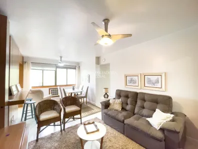 Apartamento com 3 Quartos para alugar, 90m² no Santa Cecília, Porto Alegre