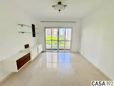 Apartamento com 3 Quartos para alugar, 110m² no Campo Belo, São Paulo