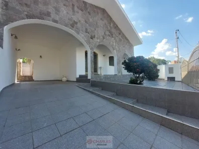 Casa com 3 Quartos à venda, 168m² no Jardim Santa Helena, Mogi Mirim