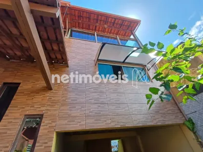 Casa com 5 Quartos à venda, 300m² no Sagrada Família, Belo Horizonte