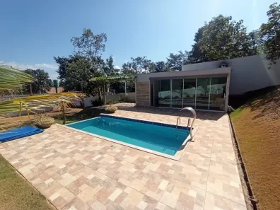 Casa de Condomínio com 2 Quartos à venda, 220m² no Residencial Villa Verde, Senador Canedo