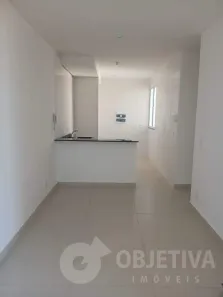 Apartamento com 2 Quartos para alugar, 45m² no Jardim Europa, Uberlândia