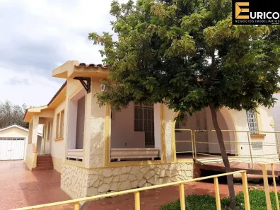 Casa com 4 Quartos para alugar, 270m² no Centro, Vinhedo