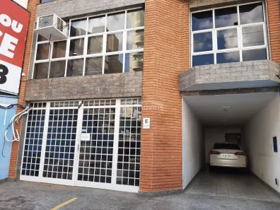 Prédio Comercial com 4 Quartos para venda ou aluguel, 305m² no Vila Teixeira, Campinas