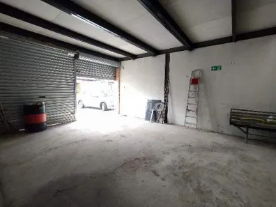 Ponto Comercial para alugar, 40m² no Vigilato Pereira, Uberlândia