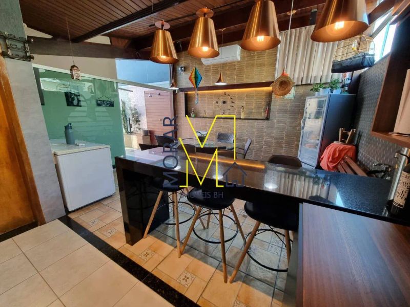 Casa com 3 quartos — Copacabana, Belo Horizonte