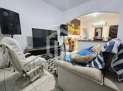 Casa com 2 Quartos à venda, 125m² no Maracanã, Praia Grande