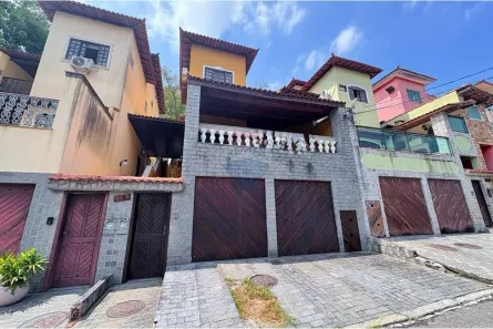 Casa com 3 Quartos à venda, 200m² no Vila Valqueire, Rio de Janeiro