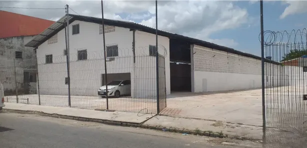 Galpão/Depósito/Armazém à venda, 1800m² no Maracangalha, Belém