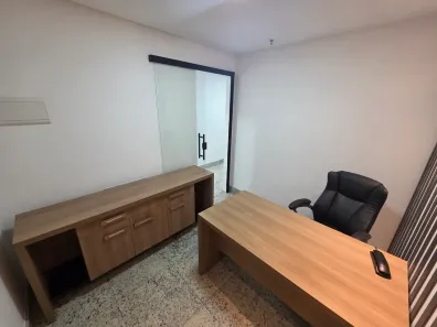 Sala Comercial para alugar, 29m² no Adrianópolis, Manaus