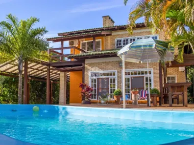 Casa de Condomínio com 4 Quartos à venda, 220m² no Loteamento Praia de Ibiraquera, Imbituba