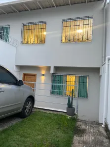 Casa com 2 Quartos à venda, 137m² no Cândida Ferreira, Contagem