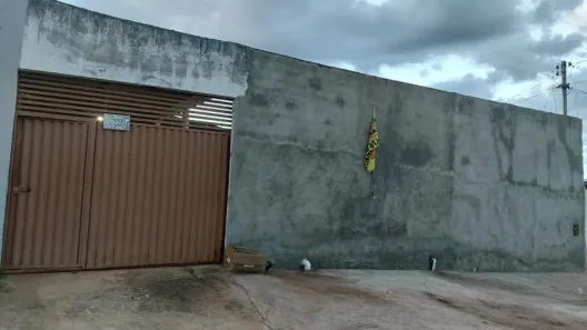 Casa com 2 Quartos à venda, 400m² no Centro, Anápolis